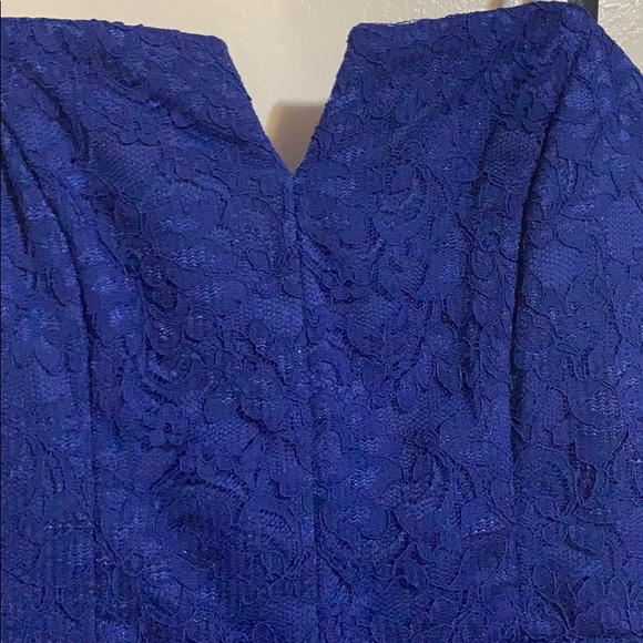 Dress - Picture 3 of 4